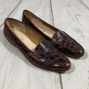 Salvatore Ferragamo crocodile flats 7.5